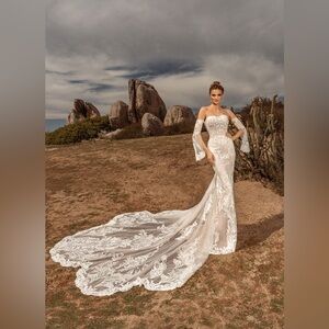Size 14 Lace Wedding Dress